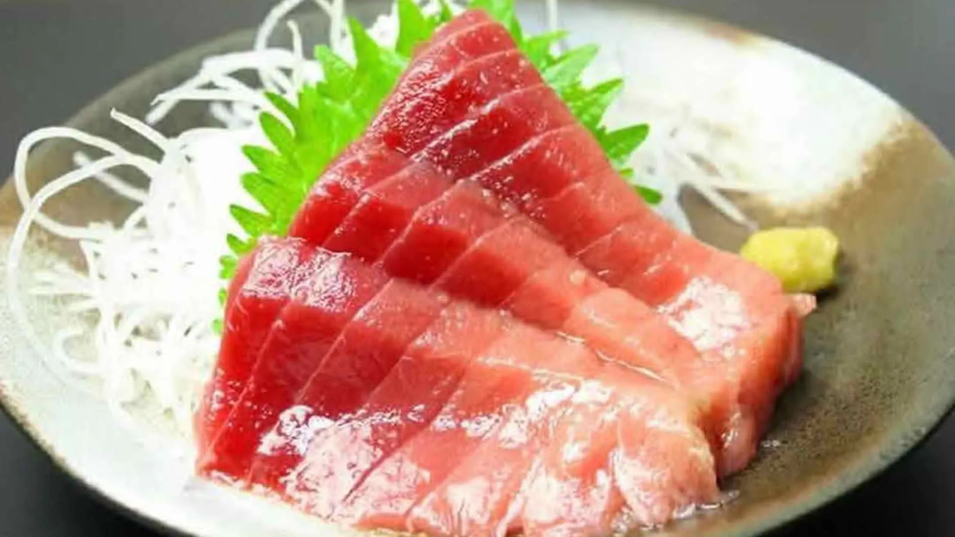 Tuna at Sushi Seikou, Japanese Restaurant in Bayside